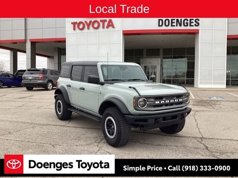 Used 2023 Ford Bronco Big Bend w/ Sasquatch Package image 1