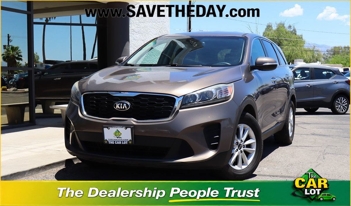 Used 2020 Kia Sorento FWD V6 image 1