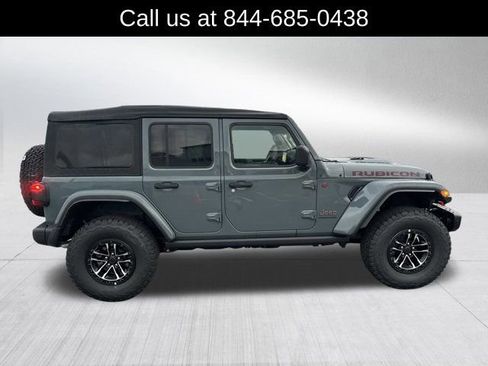 New 2025 Jeep Wrangler Unlimited Rubicon w/ XTREMEE 35" Tire Package image 4