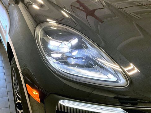 New 2026 Porsche Macan S AWD/4WD image 21