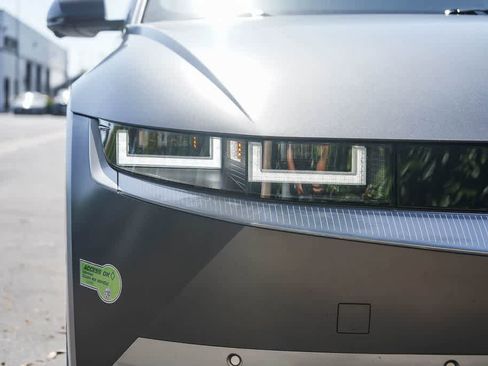 Certified 2023 Hyundai Ioniq 5 Limited RWD image 10