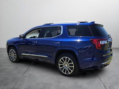 Certified 2023 GMC Acadia Denali w/ Denali Ultimate Package image 4