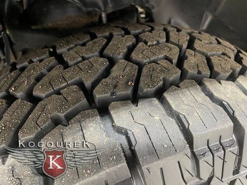 Used 2017 RAM 1500 Rebel w/ Luxury Group image 8