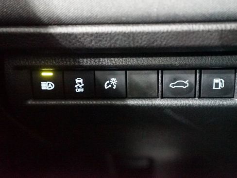 Certified 2025 Toyota Camry LE image 24