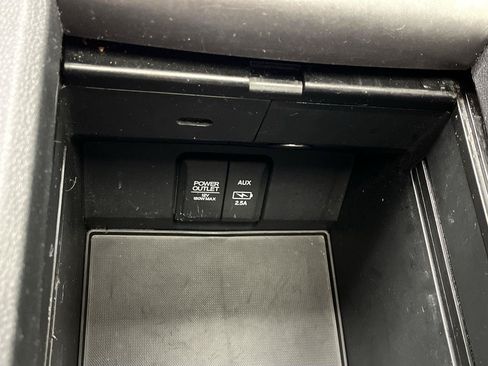 Used 2021 Honda Pilot EX-L image 25