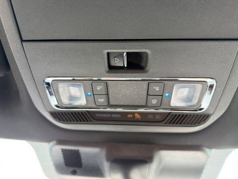 Used 2023 Ford F150 Lariat w/ Max Trailer Tow Package image 37