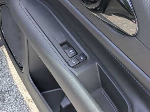 New 2026 Jeep Compass Latitude AWD/4WD image 33