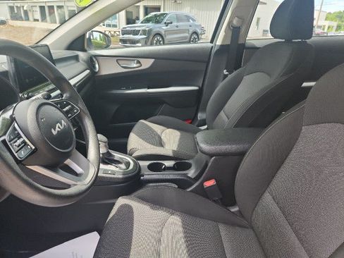 Used 2023 Kia Forte LXS FWD image 19