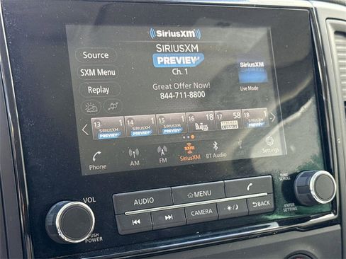 Used 2023 Nissan Titan SV image 12