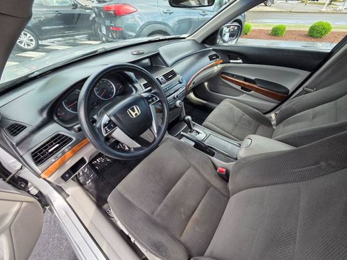 Used 2011 Honda Accord EX image 11