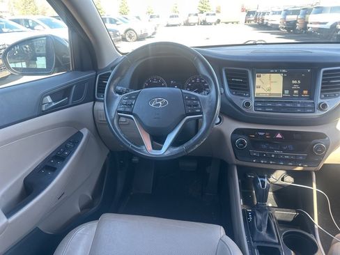 Used 2017 Hyundai Tucson SE Plus image 11