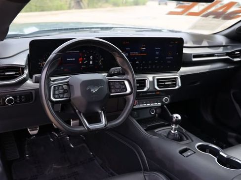 Used 2024 Ford Mustang GT Premium RWD image 11