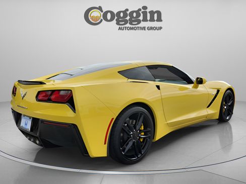 Used 2019 Chevrolet Corvette Stingray Coupe w/ 2LT Preferred Equipment Group image 5