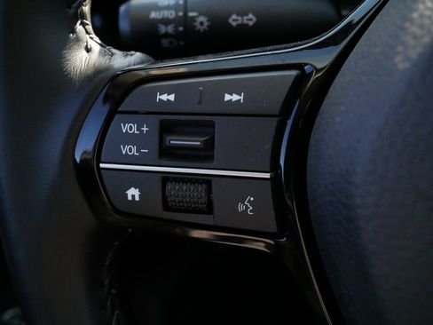 Used 2025 Honda CR-V EX-L image 26