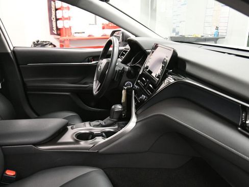 Certified 2024 Toyota Camry SE image 27