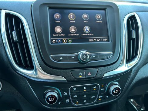 Used 2024 Chevrolet Equinox LT AWD/4WD image 11