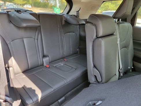 Used 2025 INFINITI QX60 Pure image 24