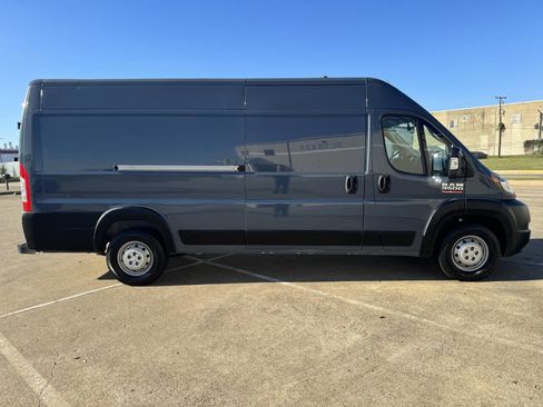 Used 2021 RAM ProMaster 3500 image 4