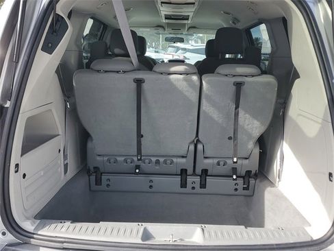 Used 2009 Dodge Grand Caravan SXT w/ Entertainment Group 2 image 6