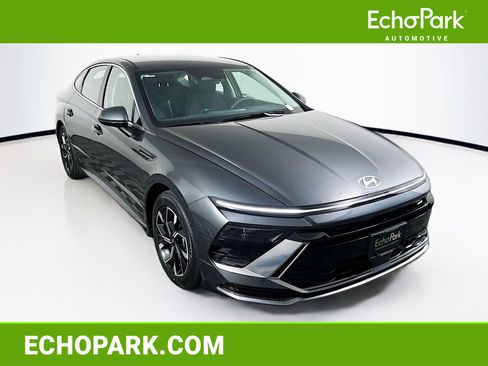 Used 2025 Hyundai Sonata SEL image 1