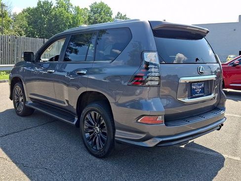 Certified 2023 Lexus GX 460 Premium w/ Accessory Package AWD/4WD image 4