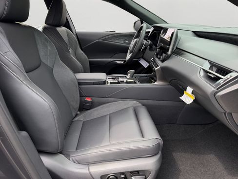 New 2026 Lexus RX 350 w/ Convenience Package AWD/4WD image 5