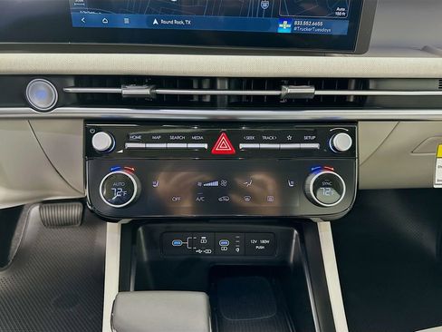 New 2026 Hyundai Tucson SEL image 14