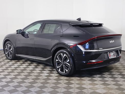 Used 2022 Kia EV6 Wind w/ Wind Technology Package AWD/4WD image 11