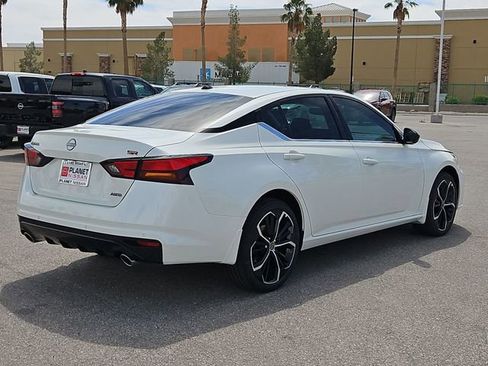 New 2026 Nissan Altima 2.5 SR AWD/4WD image 3