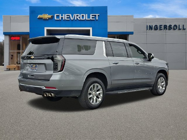 Used 2026 Chevrolet Suburban Premier AWD/4WD image 26