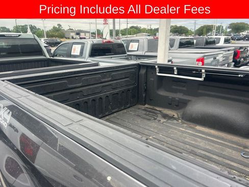 Used 2018 Toyota Tundra Limited w/ TRD Off Road Package AWD/4WD image 7