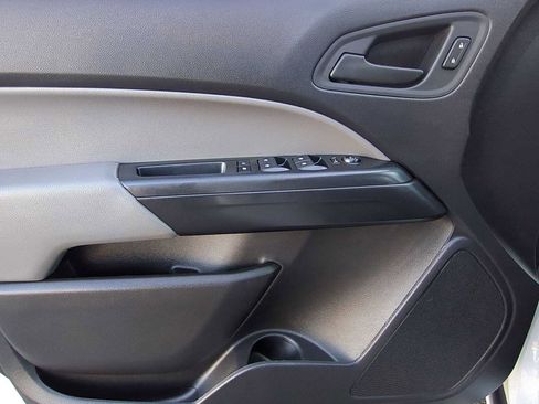 Used 2021 Chevrolet Colorado W/T w/ Custom Special Edition image 10