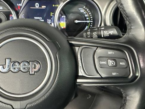 Used 2023 Jeep Wrangler Unlimited w/ Cold Weather Group AWD/4WD image 20