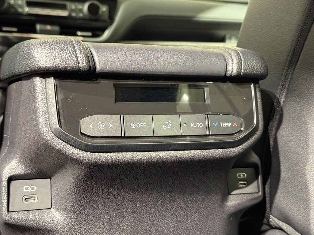 New 2026 Toyota Grand Highlander XLE FWD image 20