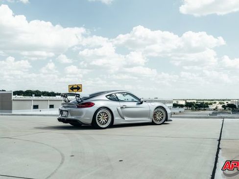 Used 2016 Porsche Cayman GT4 RWD image 61