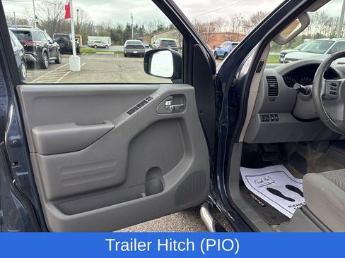 Used 2016 Nissan Frontier SV image 16