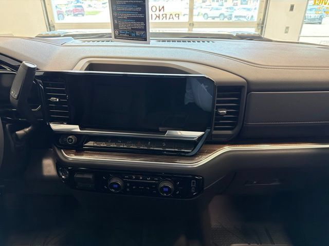 New 2026 Chevrolet Silverado 3500 LT w/ Z71 Chrome Sport Edition AWD/4WD image 33