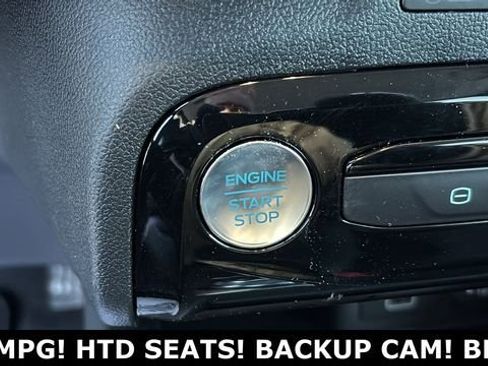 New 2026 Ford Escape SE image 10