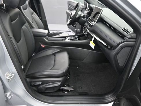 New 2026 Jeep Compass Latitude image 35