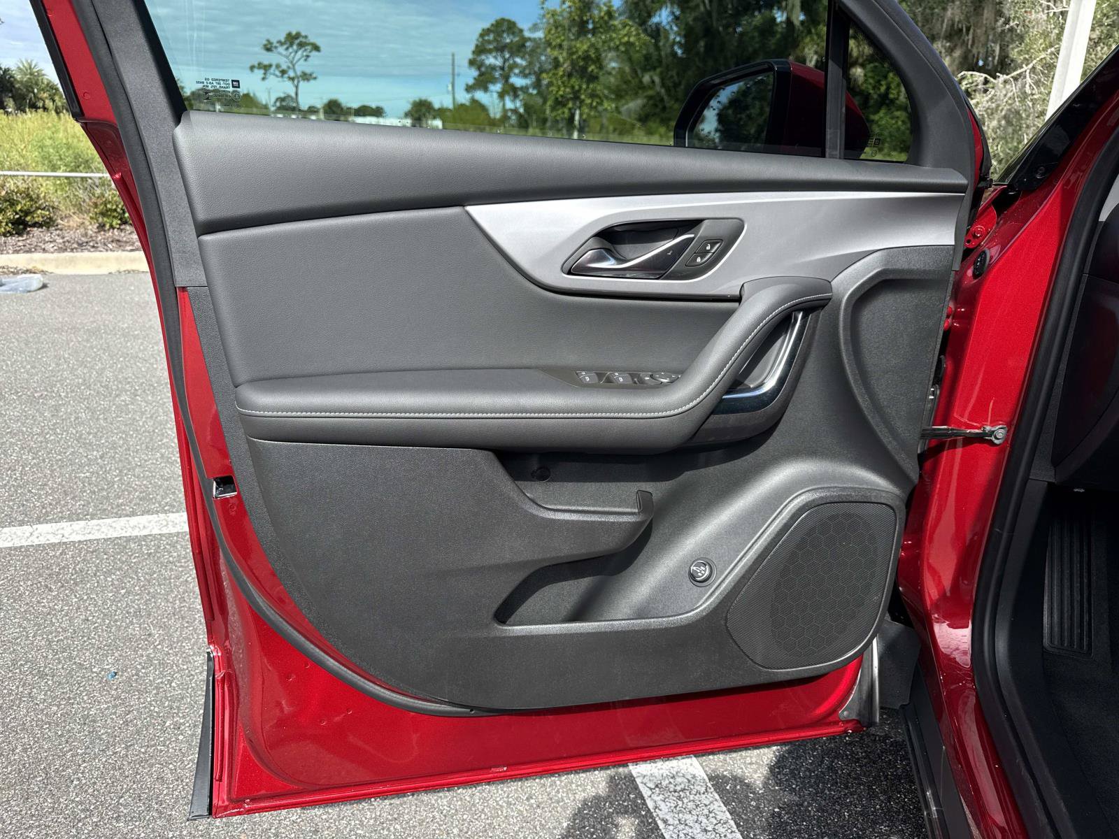 New 2026 Chevrolet Blazer LT w/ Convenience Package FWD image 17