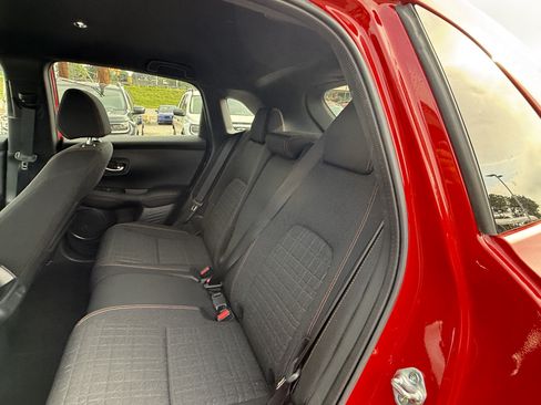 Certified 2025 Honda HR-V Sport image 31