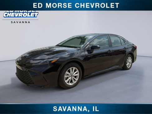 Used 2026 Toyota Camry LE FWD image 1