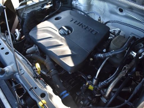 Certified 2022 Chevrolet TrailBlazer RS w/ Technology Package AWD/4WD image 35