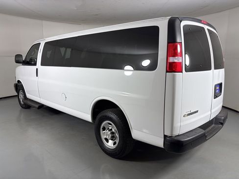 Used 2023 Chevrolet Express 3500 LS image 7
