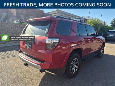 Used 2024 Toyota 4Runner TRD Off-Road Premium w/ Moonroof Package AWD/4WD image 9