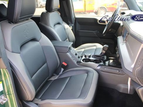 New 2025 Ford Bronco Outer Banks image 7