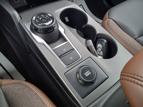 Used 2025 Ford Bronco Sport Outer Banks w/ Outer Banks Tech Package+ image 23