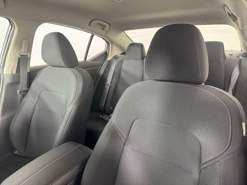 Used 2025 Nissan Sentra S image 3