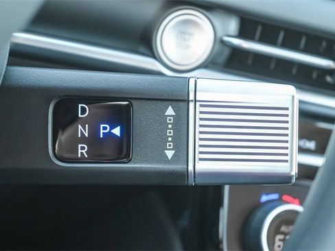 New 2026 Hyundai Tucson Blue SE image 25