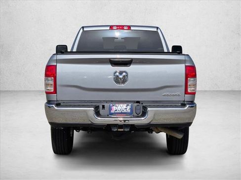 Used 2024 RAM 2500 Tradesman w/ Chrome Appearance Group AWD/4WD image 6